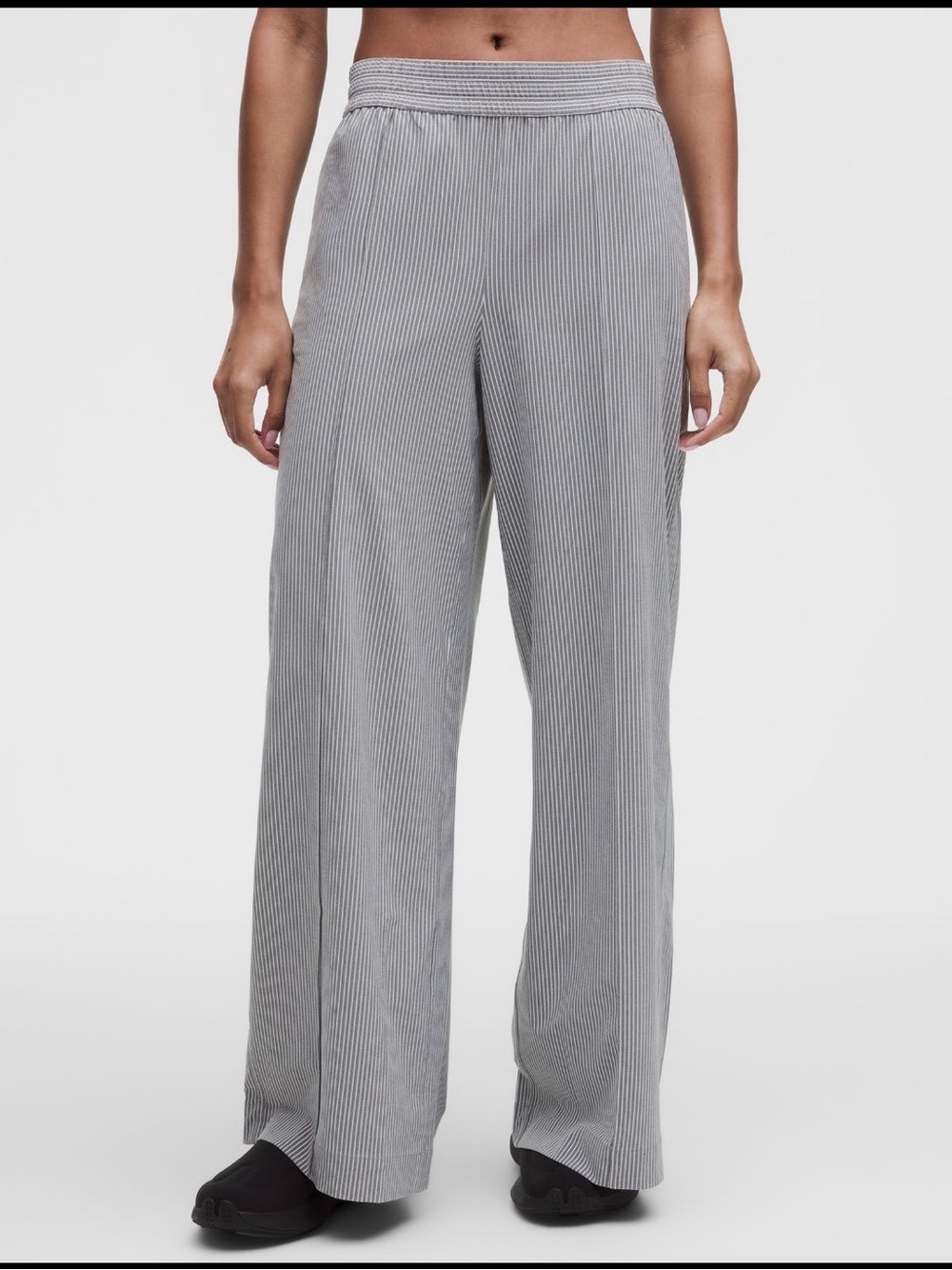 Lululemon Breezily Mid-Rise Pant